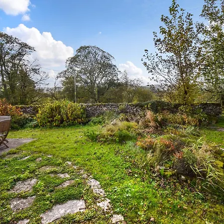 Lane * Crosby Garrett