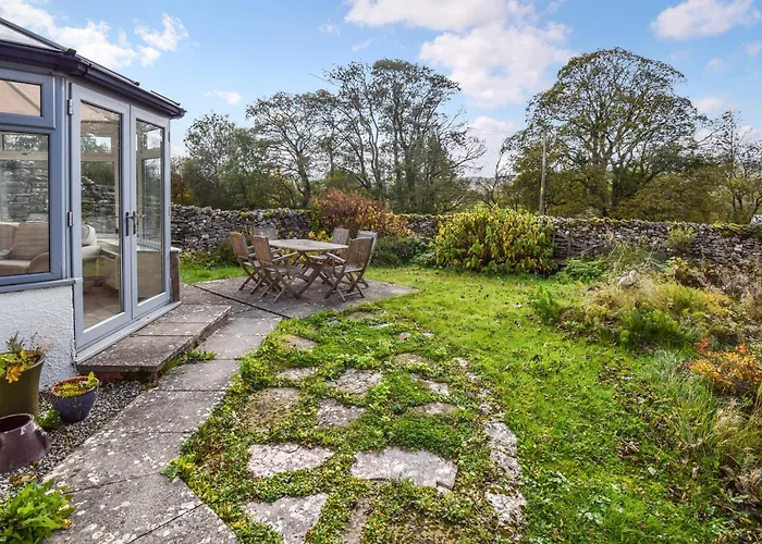 Lane * Crosby Garrett